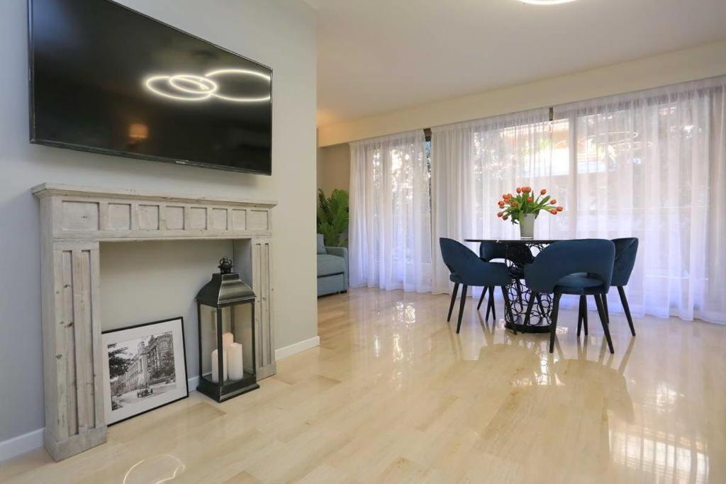 Appartamento Luxe Gambetta - Sea View Nizza Esterno foto